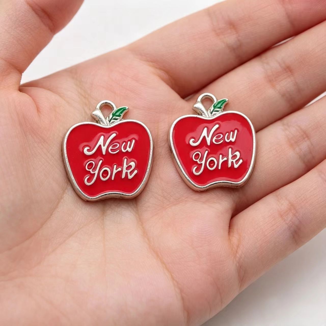 10Pcs Enamel Apple New York Ch - Jewelry Making New York ulasan dan harga